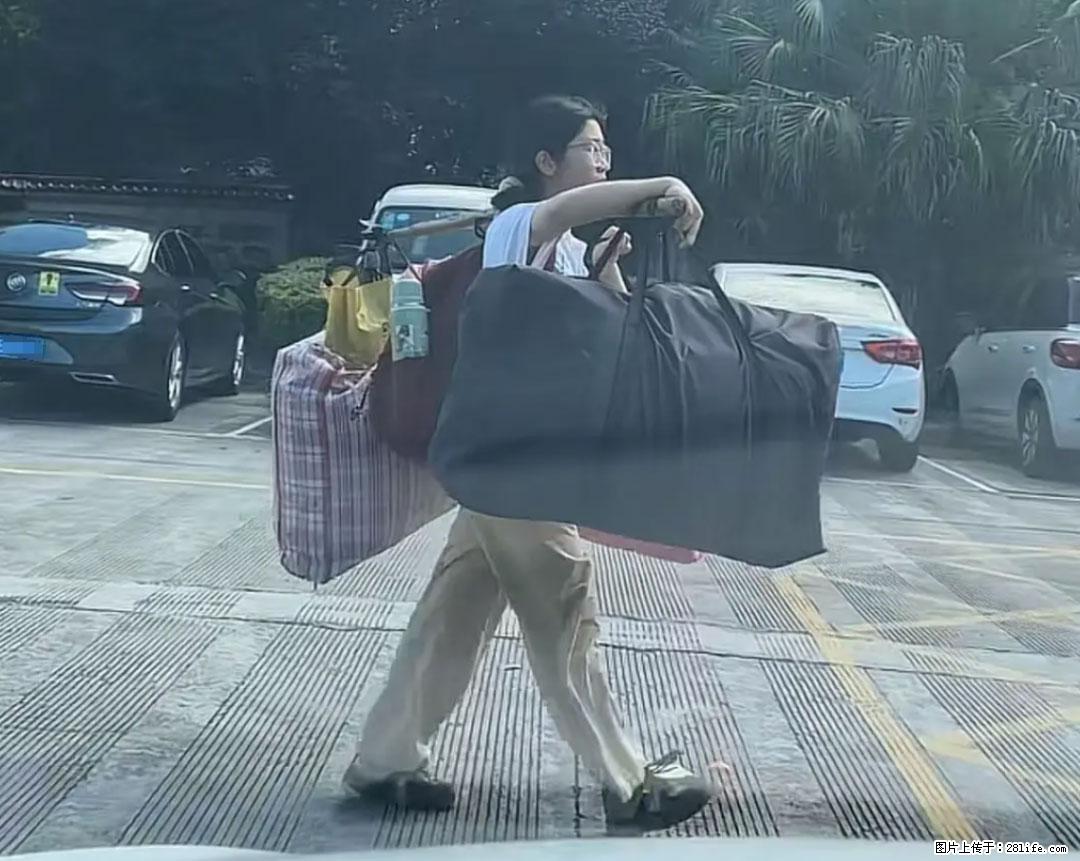 全网追的“扁担女孩”，找了一份暑假工，时薪12元 - 亳州生活资讯 - 亳州28生活网 bozhou.28life.com